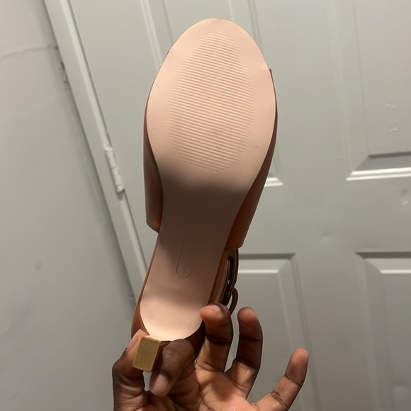 Cute summer brown heels - Picture 4 of 4